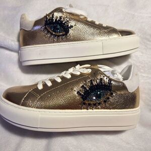 Kurt Geiger London Sneakers...